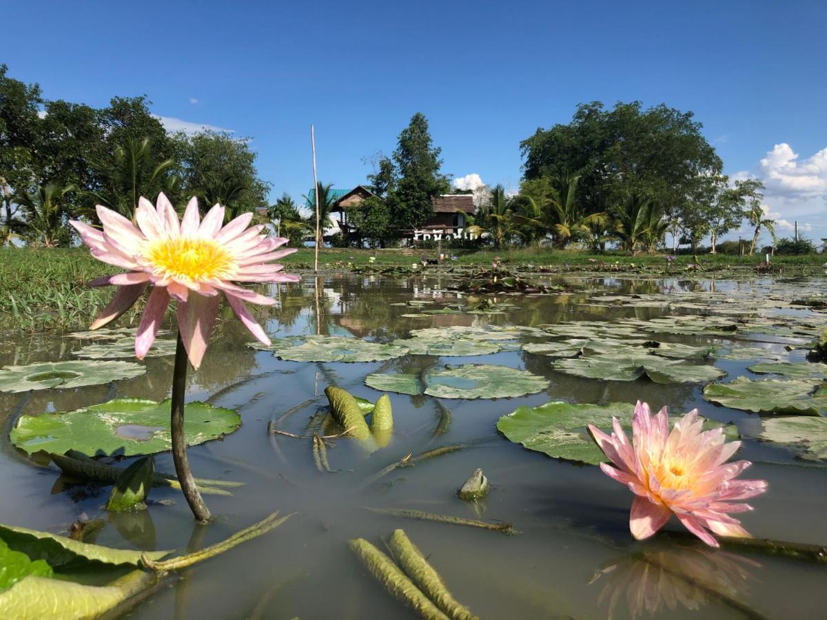 Resort Railumpoo Nakhon Szavan Kültér fotó