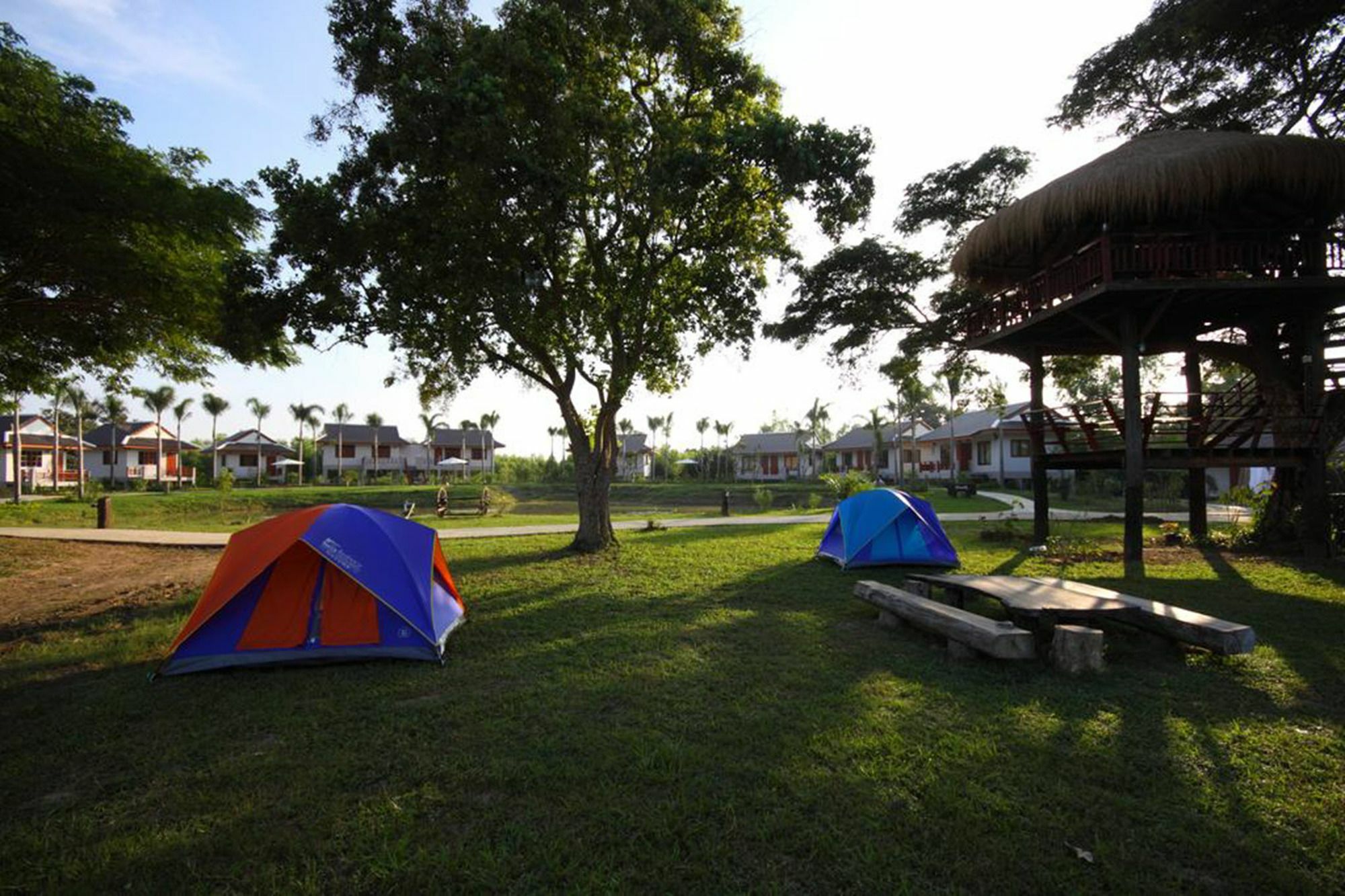 Resort Railumpoo Nakhon Szavan Kültér fotó